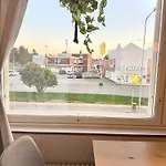 Midnight Sun Center Apartment